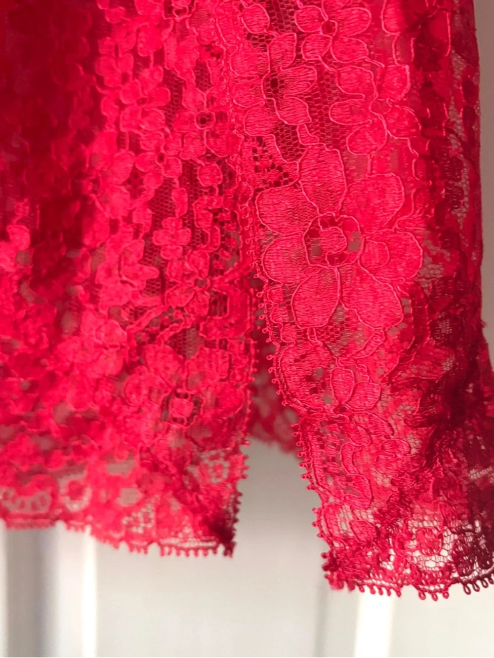 Vintage 60s Full Bright Red Lace Half Slip Size Medium - Picture 7 of 14